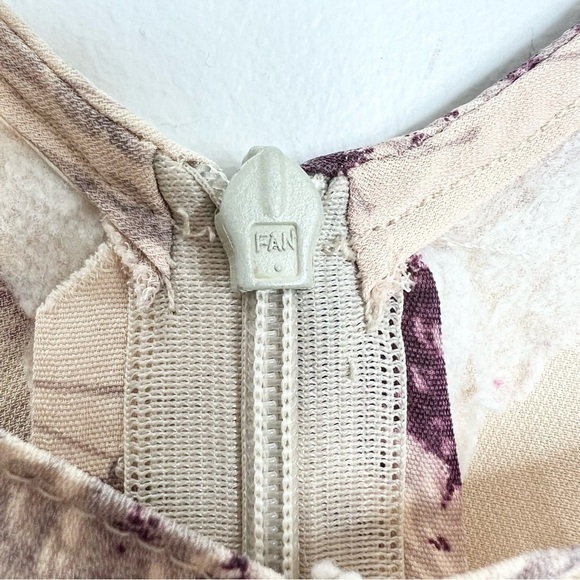 Vintage beige wine print sleeveless belted midi dress - Picture 9 of 11